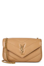 Carica l'immagine nel visualizzatore di Gallery, Pochette Loulou Mini in nappa chevron