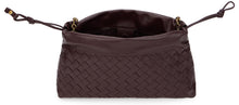 Carica l'immagine nel visualizzatore di Gallery, Borsa pochette Notte in pelle intrecciata