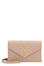 Load image into Gallery viewer, Pochette Cassandre with chain