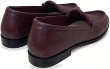 Load image into Gallery viewer, Braided leather loafers