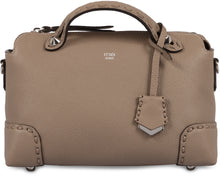 Carica l'immagine nel visualizzatore di Gallery, Bauletto By The Way in pelle
