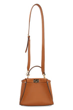Carica l'immagine nel visualizzatore di Gallery, Borsa Peekaboo mini in pelle