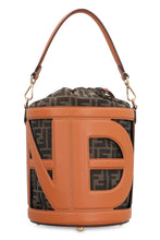 Carica l'immagine nel visualizzatore di Gallery, Borsa a secchiello Fendi Step Out in canvas