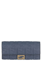 Carica l'immagine nel visualizzatore di Gallery, Wallet on chain Baguette in pelle