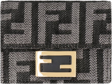 Carica l'immagine nel visualizzatore di Gallery, Portafoglio Micro Baguette in jacquard FF effetto denim