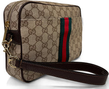 Carica l'immagine nel visualizzatore di Gallery, Beauty case monogram