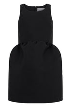 Load image into Gallery viewer, Dress with a wide skirt