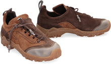 Carica l'immagine nel visualizzatore di Gallery, Sneakers low-top Gabe in suede