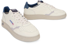 Carica l'immagine nel visualizzatore di Gallery, Sneakers low-top Medalist