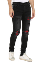Load image into Gallery viewer, Destroyed skinny jeans