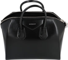 Load image into Gallery viewer, Medium Antigona leather bag