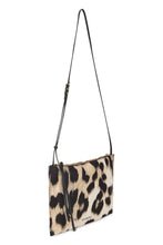 Load image into Gallery viewer, Pochette Voyou in leopard jacquard
