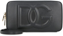 Carica l'immagine nel visualizzatore di Gallery, Camera bag DG Logo in pelle