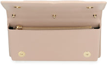 Carica l'immagine nel visualizzatore di Gallery, Pochette DG Logo in pelle