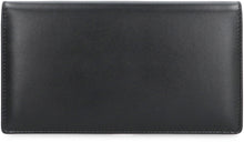 Load image into Gallery viewer, Leather phone holder