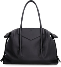 Carica l'immagine nel visualizzatore di Gallery, Tote bag Antigona Lock Soft in pelle