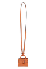 Carica l'immagine nel visualizzatore di Gallery, Mini borsa Bobby Charm in pelle