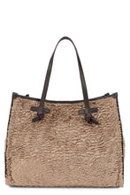 Load image into Gallery viewer, Tote bag in faux astrakhan
