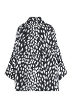 Carica l'immagine nel visualizzatore di Gallery, Trench corto Cocoon in cotone con stampa animalier