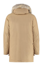 Carica l'immagine nel visualizzatore di Gallery, Arctic Parka classico