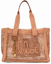 Carica l'immagine nel visualizzatore di Gallery, Tote bag East-West Summer Banana in rafia