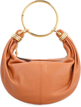 Carica l'immagine nel visualizzatore di Gallery, Bracelet hobo-bag in pelle