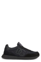 Carica l'immagine nel visualizzatore di Gallery, Sneakers low top Cushion con monogram e ricami