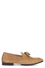 Carica l'immagine nel visualizzatore di Gallery, Mocassino in suede con nappa