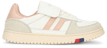 Load image into Gallery viewer, Women's leather sneakers