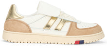 Load image into Gallery viewer, Women's leather sneakers