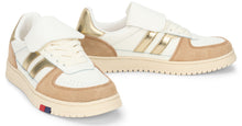 Load image into Gallery viewer, Women's leather sneakers
