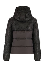 Carica l'immagine nel visualizzatore di Gallery, Piumino Fendi FF jacquard