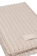Carica l'immagine nel visualizzatore di Gallery, Sciarpa Fendi in lana e cashmere