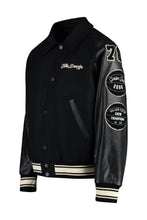 Carica l'immagine nel visualizzatore di Gallery, Bomber in lana con patch