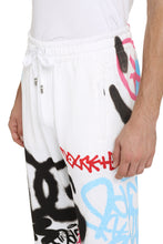 Carica l'immagine nel visualizzatore di Gallery, Track-pants in cotone con stampa Graffiti Spray