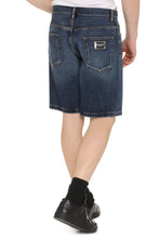 Carica l'immagine nel visualizzatore di Gallery, Shorts in denim