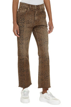 Load image into Gallery viewer, Deryn cropped flare jeans
