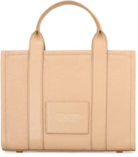Carica l'immagine nel visualizzatore di Gallery, The Tote Bag in pelle