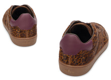 Carica l'immagine nel visualizzatore di Gallery, Sneakers animalier