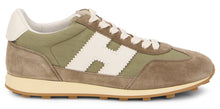 Load image into Gallery viewer, Fitted sneakers