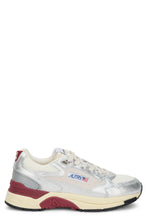 Carica l'immagine nel visualizzatore di Gallery, Sneakers con dettagli colorati