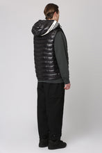 Carica l'immagine nel visualizzatore di Gallery, Gilet imbottito Clai con chiusura a zip
