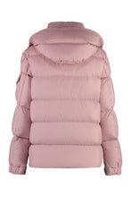 Carica l'immagine nel visualizzatore di Gallery, Piumino Moncler Maya 70 in nylon tecnico
