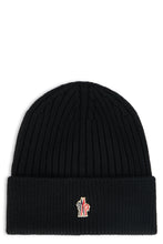 Carica l'immagine nel visualizzatore di Gallery, Cappello di lana a costine