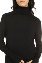 Carica l'immagine nel visualizzatore di Gallery, Maglione dolcevita in lana merino