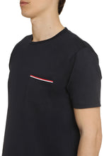 Carica l'immagine nel visualizzatore di Gallery, T-shirt in cotone con taschino