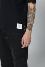 Carica l'immagine nel visualizzatore di Gallery, T-shirt in maglia di cotone