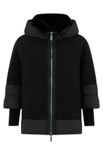 Load image into Gallery viewer, Padded jacket with hood