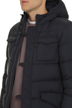 Carica l'immagine nel visualizzatore di Gallery, Piumino L’Eskimo in nylon con cappuccio