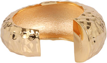 Carica l'immagine nel visualizzatore di Gallery, Bracciale in metallo dorato